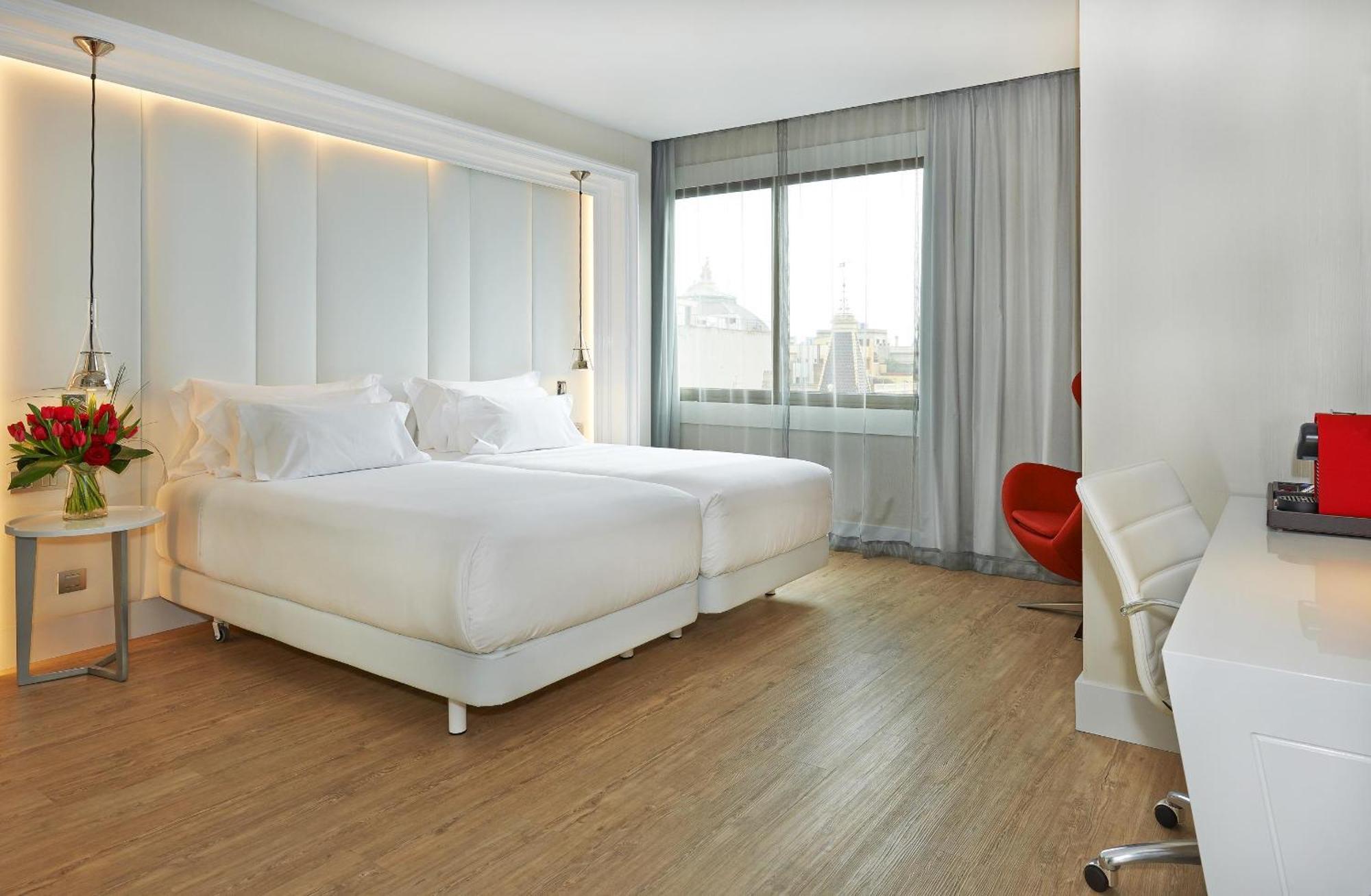 Nh Collection Barcelona Gran Hotel Calderon — Photos 1